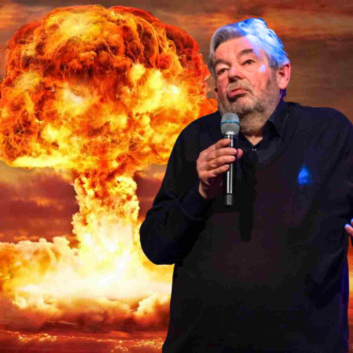 Maarten van Rossem vertelt in dit luisterboek over de atoombom.