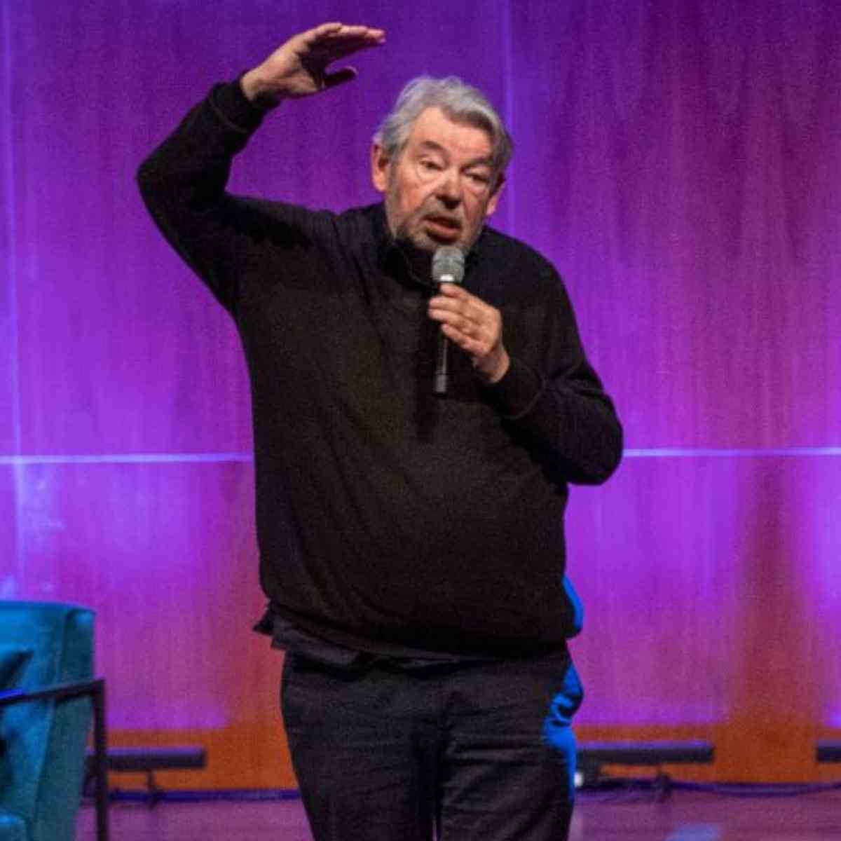 Maarten van Rossem vertelt over het nut van geschiedenis.